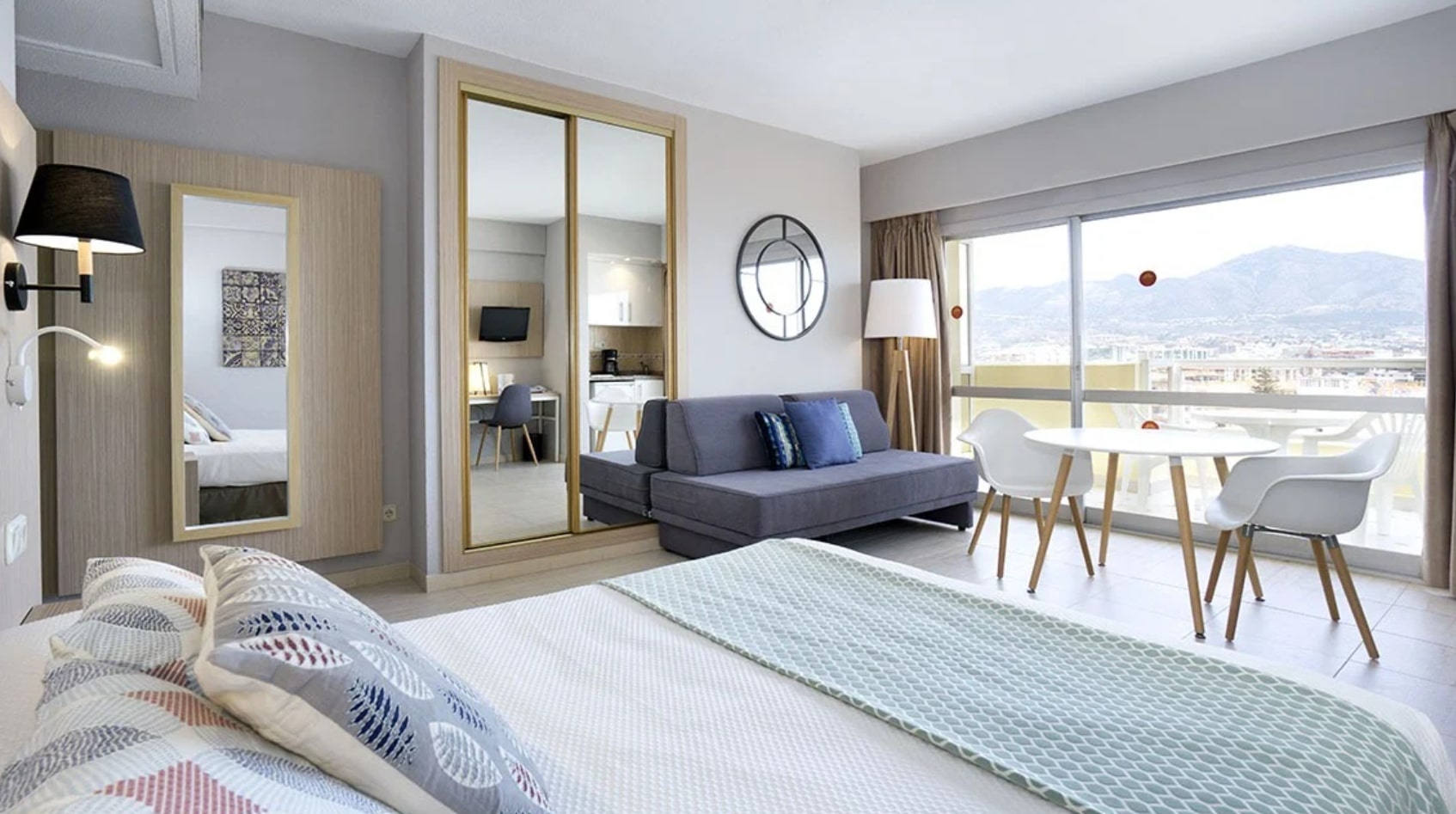 Hotel Apartamentos PYR Fuengirola